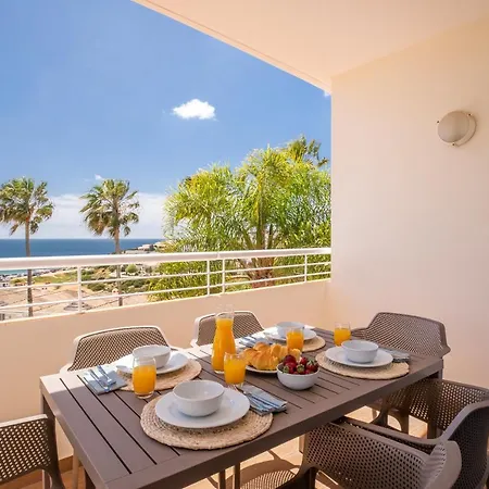 Yellow Beach Ocean View - Porto De Mos Apartment *